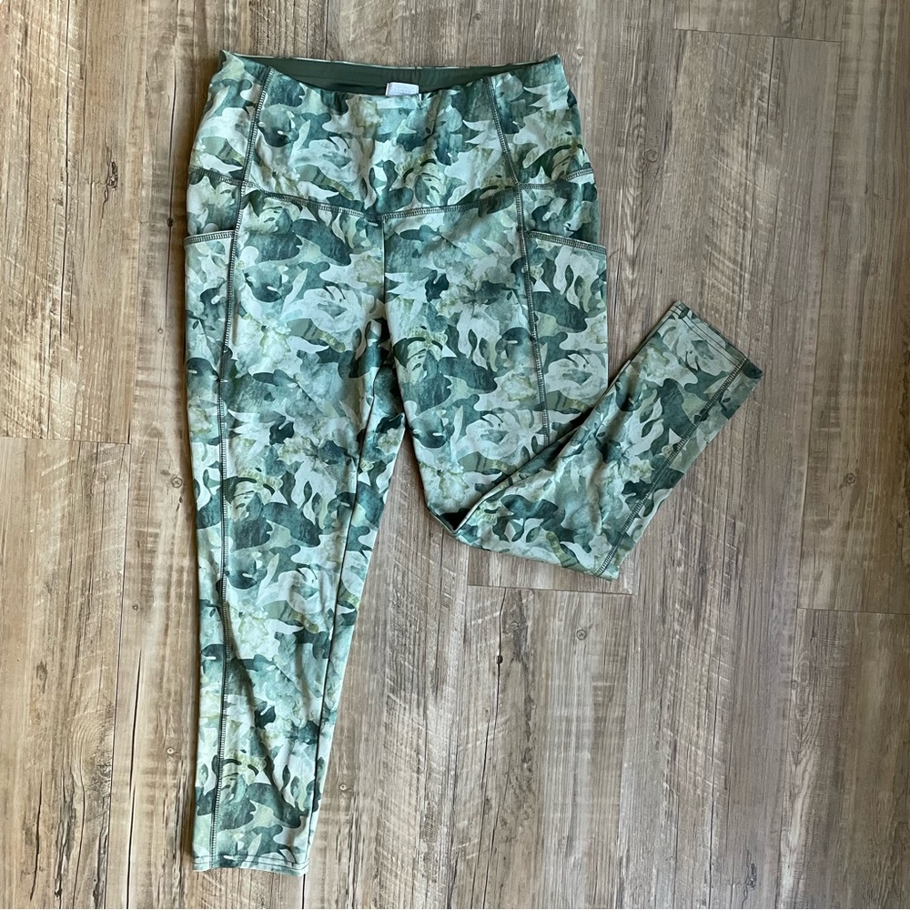 Like New Chicos Workout Leggings